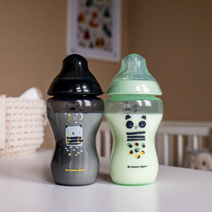 Tommee Tippee Closer To Nature Feeding Bottle - Pack of 2 x 340ml - Black and Green